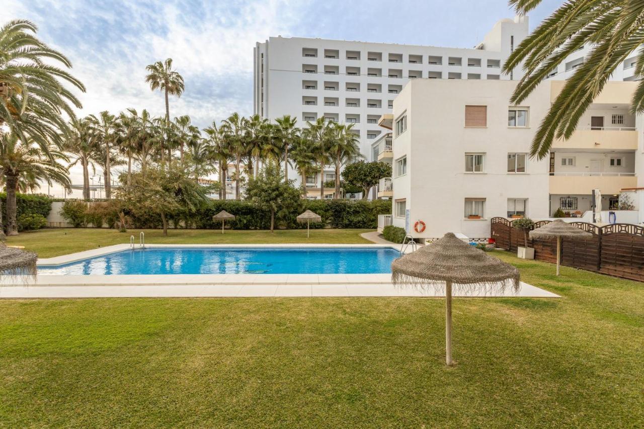 A410 Frontlilne Appartement Nerja